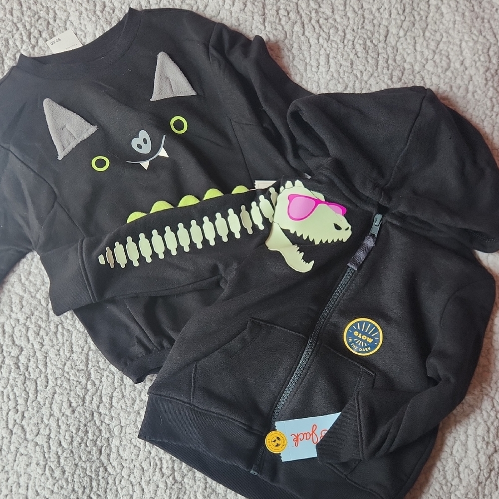 Cat & Jack Halloween Baby 18M, Glow In Dark Dinosaur Hood & Bat Hoodie Set